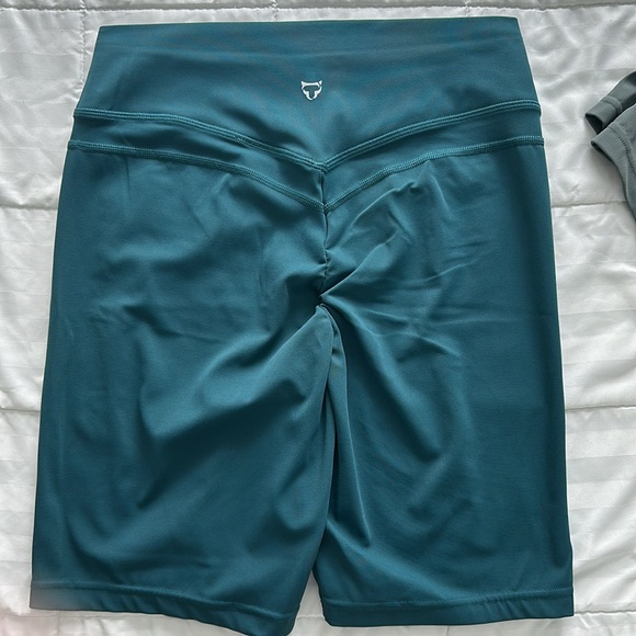 💙 Bike Short Bundle - Picture 6 of 11